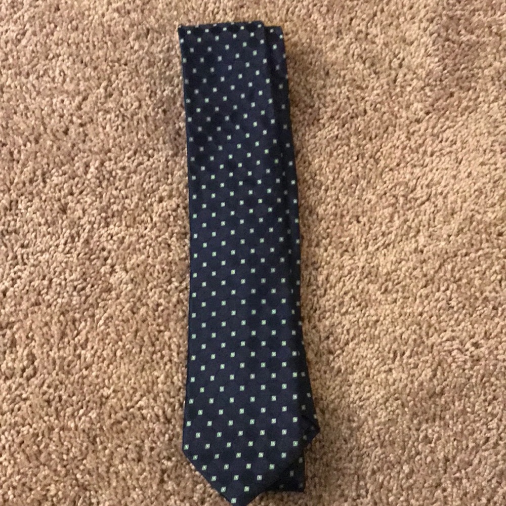 Izod tie
